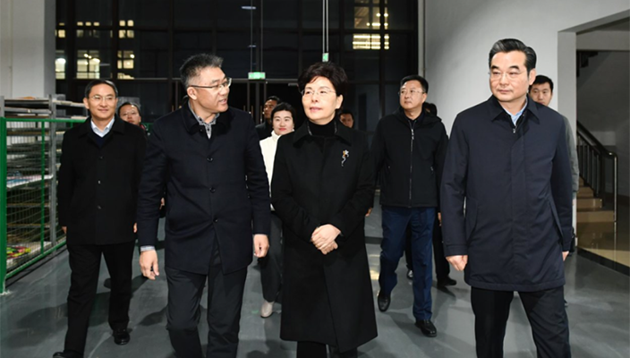 省委常委、省委宣傳部部長徐纓來淮調(diào)研
